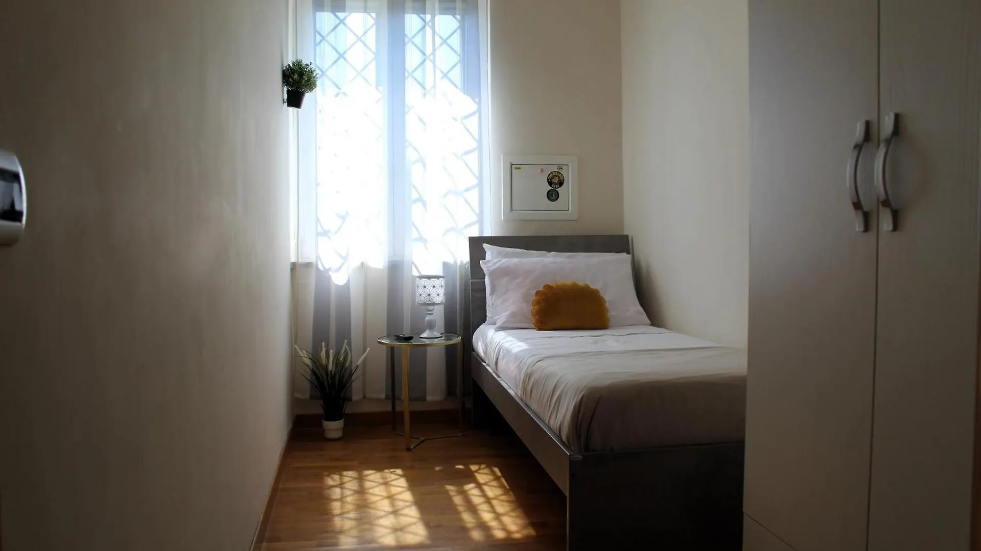 Punto Felice Stadio - Fuorigrotta Centro - Napoli Apartment