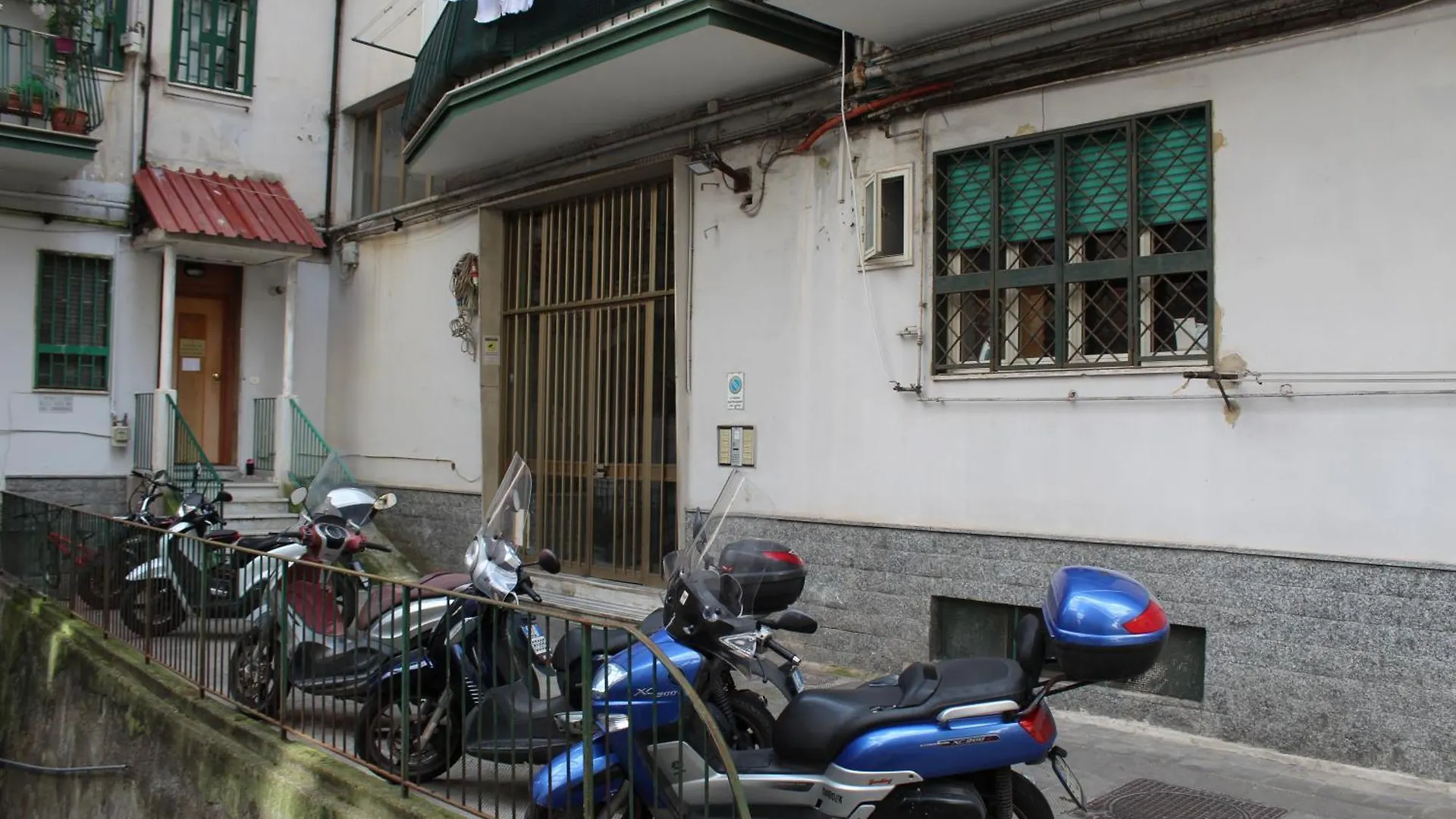 Apartment Punto Felice Stadio - Fuorigrotta Centro - Napoli Italy